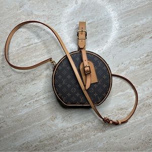 Louis Vuitton Monogram Canvas Petite Boite Chapeau Box Bag.